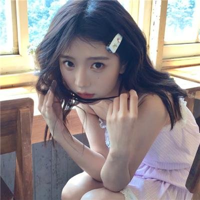 高冷校草他成恋爱脑了